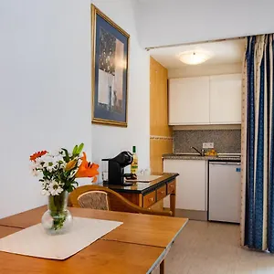 Private Pyr By The Promenade - Shared Pool Available Apartamento Fuengirola